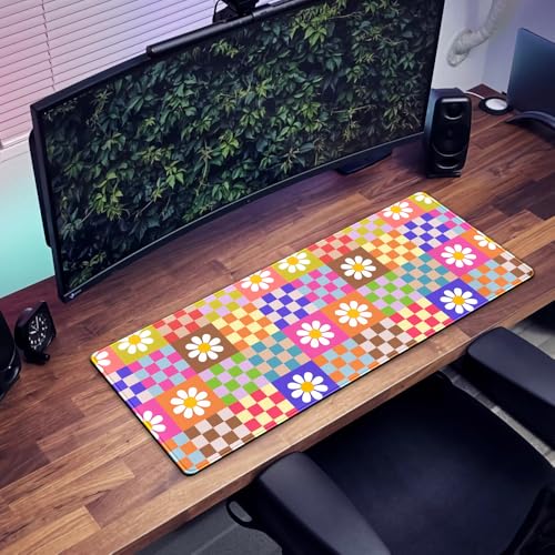 Pink Desk Mat Trendy Checkered Aesthetic Desk Pad Computer Large Mouse Pad Aesthetic Desk Accessories Office Gifts for Her Cute Keyboard and Mouse Pad Desk Computer Mat 31.5 X 11.8 in - color: D-pink Grid