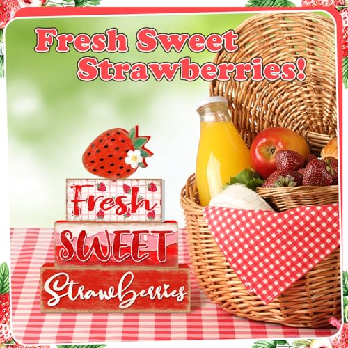 Britimes 4 Pcs Strawberry Decor Summer Wooden Tiered Tray Set, Strawberry Table Décor Farmhouse Rustic Wooden Coffee Table Centerpieces for Home kitchen Office Decorations - style: Stawberry