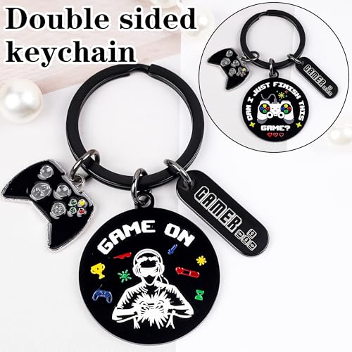 Video Game Gifts Keychain, Gamer Keyring Controller Metal Charm, Fun Gaming Key Chain Gift for Boys Game Players Lover Teens