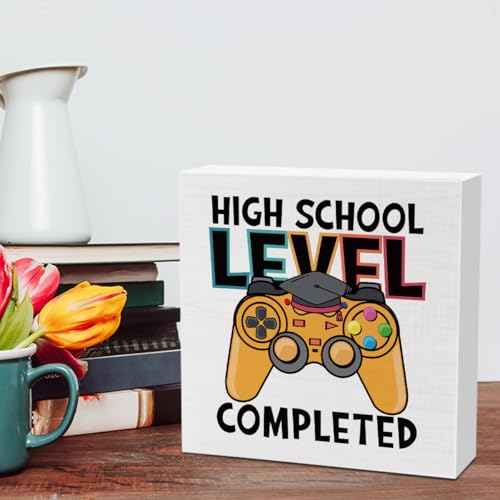High School Level Sign Desk Decor Video Game Graduation Gifts for Classmate Students Friends 5 x 5 inches
