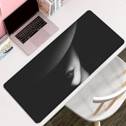Cool Girl Mouse Pad Black and White Desk Mats on Top of Desks Large Gaming Mouse Pad Big Mousepad with Stitched Edge Non-Slip Rubber Base for Office School Home (27.5X11.8 in) - color: Hat Girls