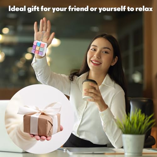 VioraWhite 5 Pcs Keyboard Fidget Clicker Keychain Noisy Fidget Keyboard Colorful 9-in-1 Keycap Stress Relief Decompression Button Finger Clicker for Office Gifts Adults to Relief Stress - style: Noisy