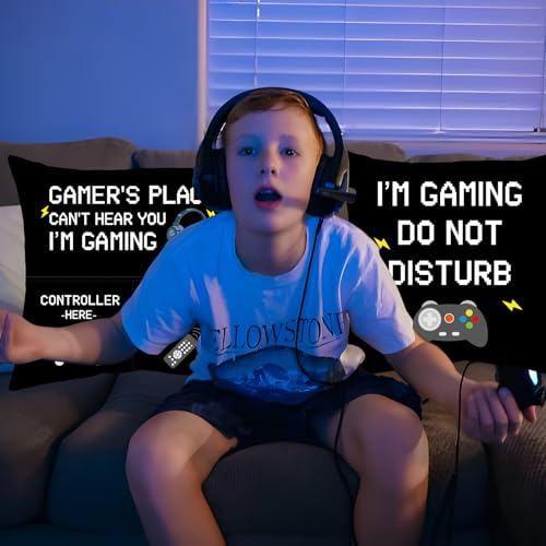 GOAUS Gamer Gifts Funny Socks, Light Up Gaming Pillow Cover 18x18 inch Dual Pockets, Gifts for Men Dad Teens Teenage Boys Son Boyfriend - color: Gaming