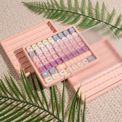 Sumgsn Keycaps Storage Box, Keycaps Container,130 Keys Transparent Display Case Holds 7u Spacebar/Big Enter Key for XDA/Cherry/MOA/MAO Profile Mechanical Keyboard (Pink) - color: pink