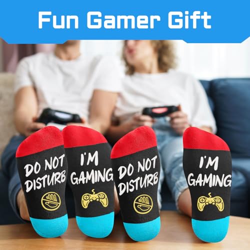 Gamer Gifts for Men - Gaming Stocking Stuffers for Teen Boys, Video Game Socks for Adults with Keychain