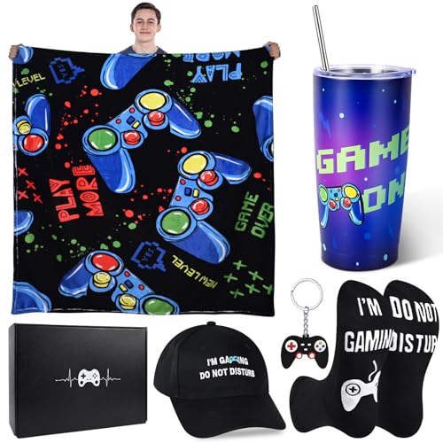 VAIPI Gamer Gifts for Men, Cool Gaming Stuff Gifts with Gaming Throw Blanket 20 oz Tumbler Hat Socks Keychain Fathers Day Gift Ideas for Game Lovers, Men, Dad, Teen, Boyfriend, Teenage Boys
