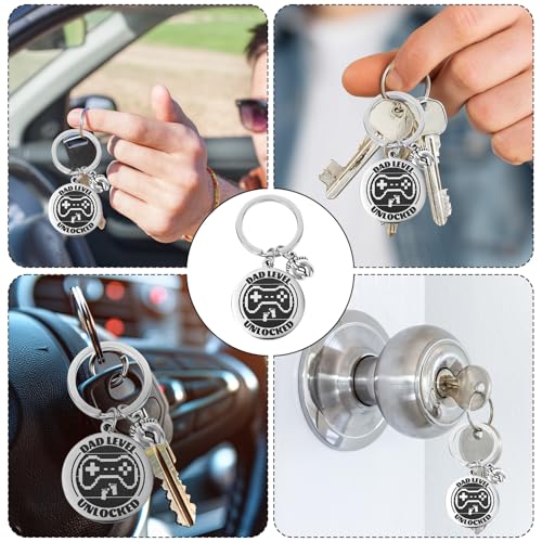 New Dad Level Unlocked Keychain, Game Controller Design Key Ring Chains First Time Dad to Be Gifts with Baby Footprint Charm Daddy Keyring from Wife to Husband